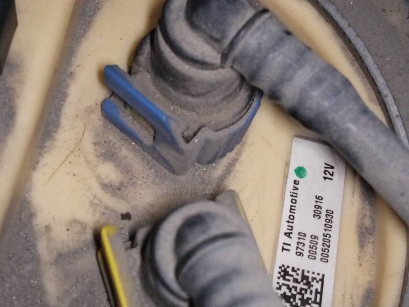 Recambio de aforador para jeep renegade limited 4wd referencia OEM IAM 0050930916 97310 