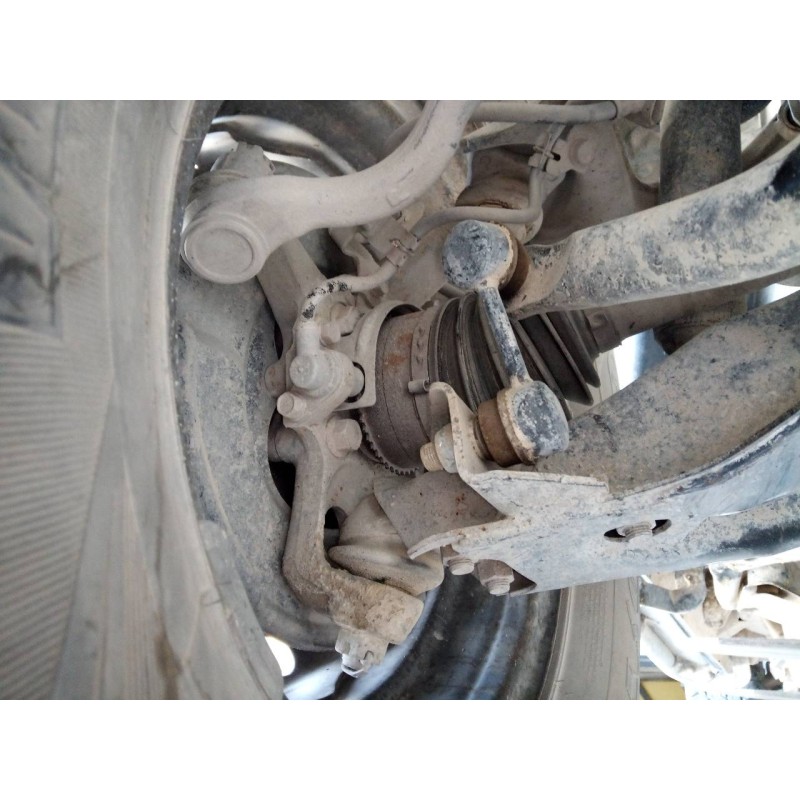 Recambio de mangueta delantera derecha para mitsubishi montero (v60/v70) 2.5 tdi sahel (5-ptas.) referencia OEM IAM   