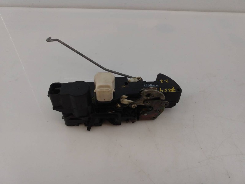 Recambio de cerradura puerta delantera izquierda para opel frontera b basis referencia OEM IAM 16637561  E2-B6-4-1