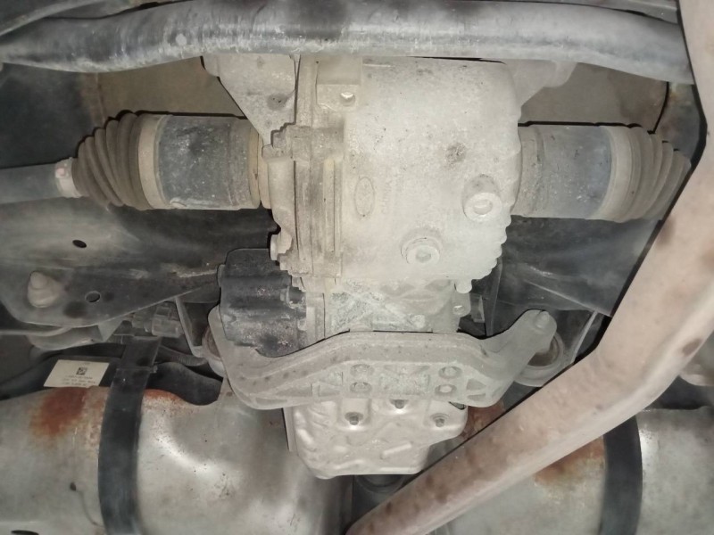 Recambio de diferencial trasero para land rover evoque ingenium referencia OEM IAM   