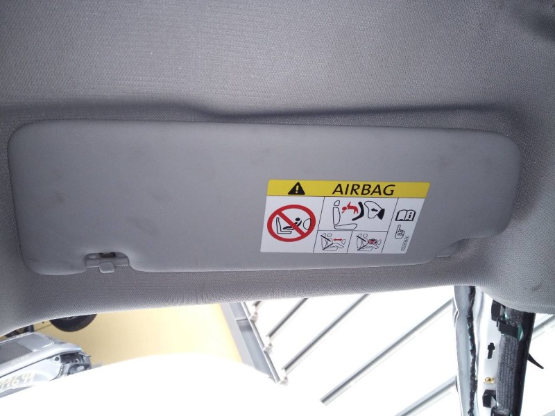 Recambio de parasol derecho para audi a3 sportback (8vf) s line edition referencia OEM IAM   