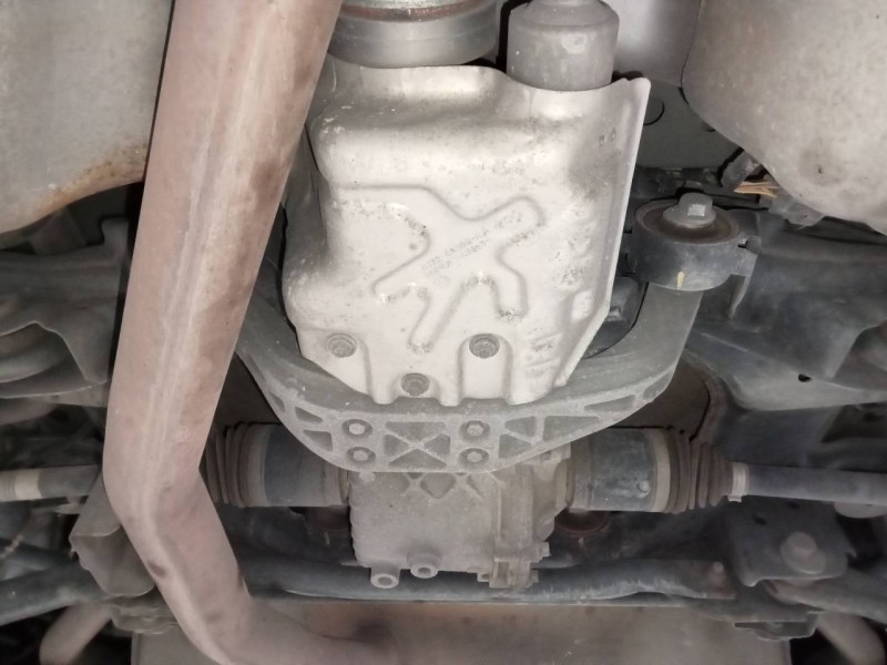 Recambio de diferencial trasero para land rover evoque ingenium referencia OEM IAM   