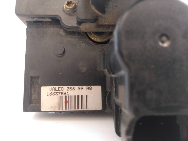 Recambio de cerradura puerta delantera izquierda para opel frontera b basis referencia OEM IAM 16637561  E2-B6-4-1