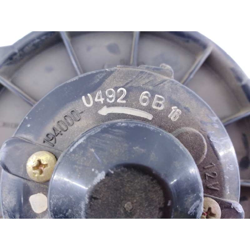 Recambio de ventilador calefaccion para mitsubishi l 200 (k6/7) 2500 td glx (4-ptas.) referencia OEM IAM 194000U4926B  E3-A2-13-