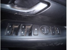 MANDO ELEVALUNAS DELANTERO IZQUIERDO 