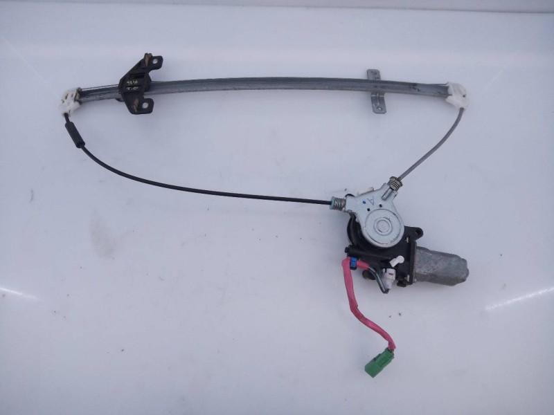 Recambio de elevalunas trasero derecho para honda cr-v (rd8) ex referencia OEM IAM 504052  E2-A2-50-2