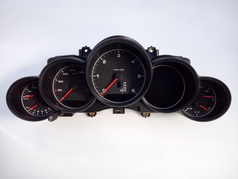 Recambio de cuadro instrumentos para porsche cayenne (typ 92aa) diesel platinum edition referencia OEM IAM 7P5920904J A2C3005800