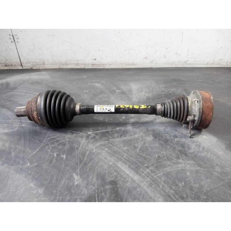 Recambio de transmision delantera izquierda para audi a3 sportback (8vf) s line edition referencia OEM IAM 5Q04072718R  P1-B6-14