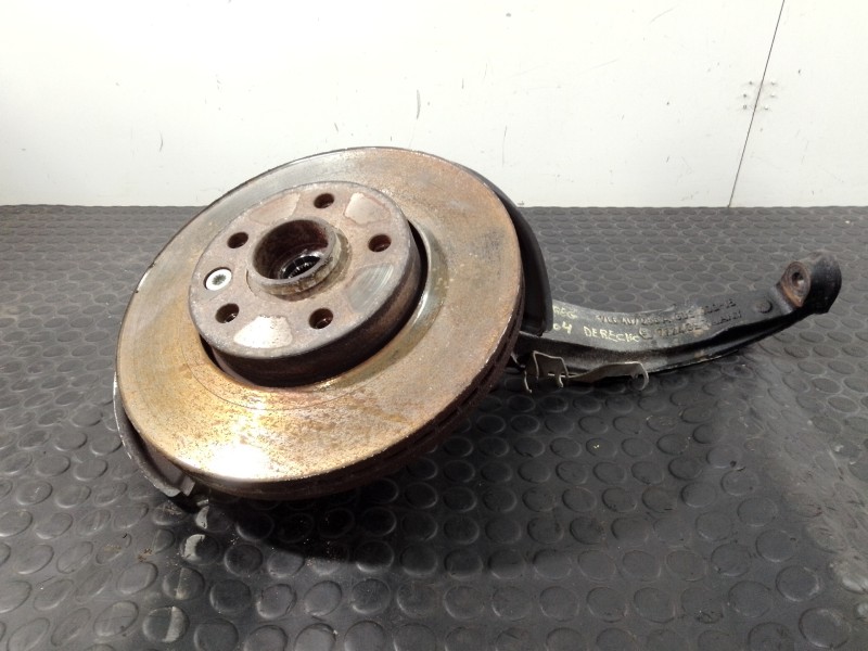 Recambio de mangueta delantera derecha para volkswagen touareg (7l6) tdi r5 referencia OEM IAM 7L6407258A  P1-A4-34