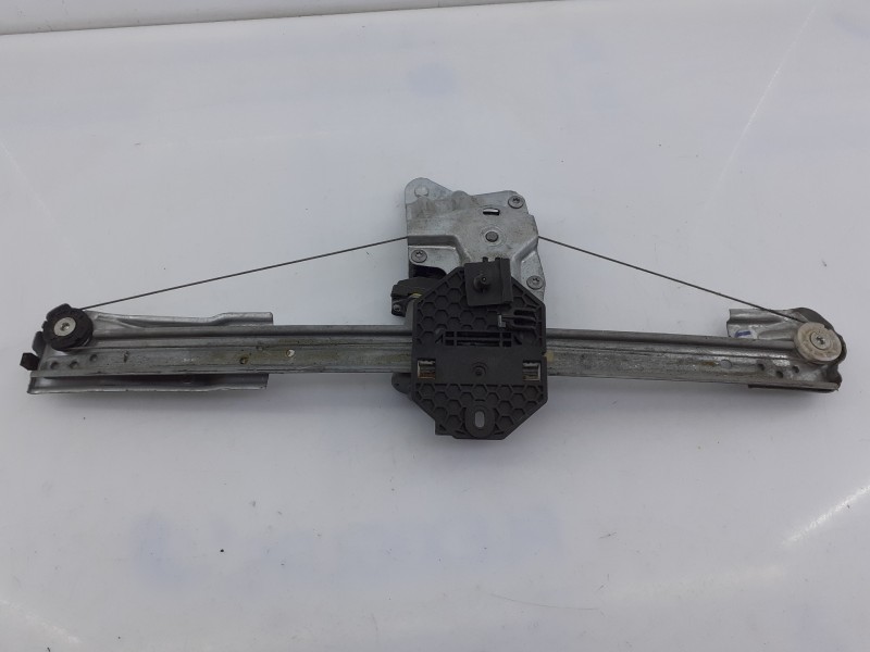 Recambio de elevalunas delantero derecho para dacia logan ii essential referencia OEM IAM 807209299R D371001 E1-B3-24-1