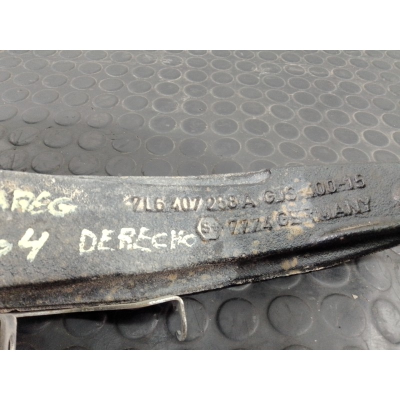 Recambio de mangueta delantera derecha para volkswagen touareg (7l6) tdi r5 referencia OEM IAM 7L6407258A  P1-A4-34