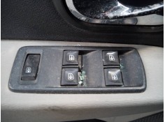 MANDO ELEVALUNAS DELANTERO IZQUIERDO 