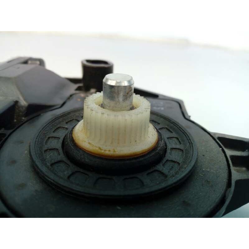 Recambio de motor elevalunas delantero derecho para peugeot 307 (s1) referencia OEM IAM 9634457480 990829101 E1-A4-26-1