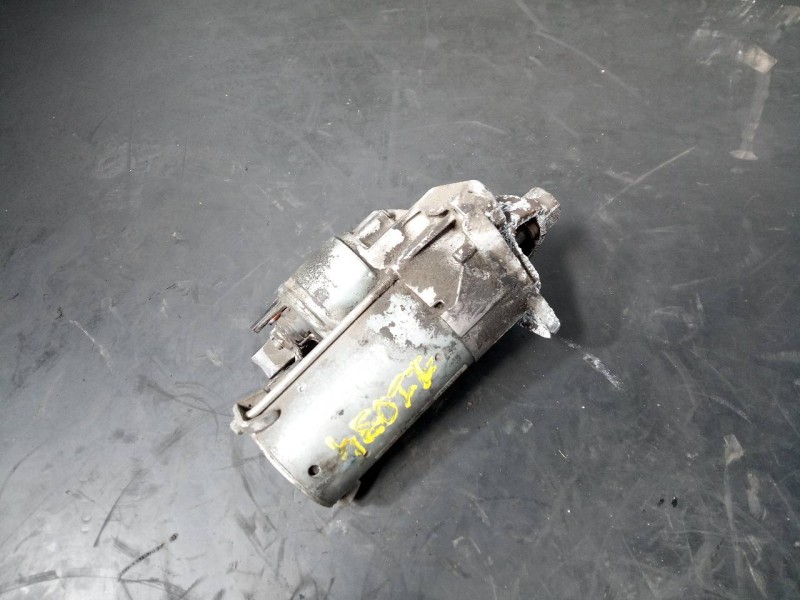 Recambio de motor arranque para dacia lodgy laureate referencia OEM IAM 10G41961JN 233003329R P3-B7-7-3