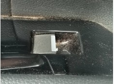 MANDO ELEVALUNAS TRASERO IZQUIERDO 