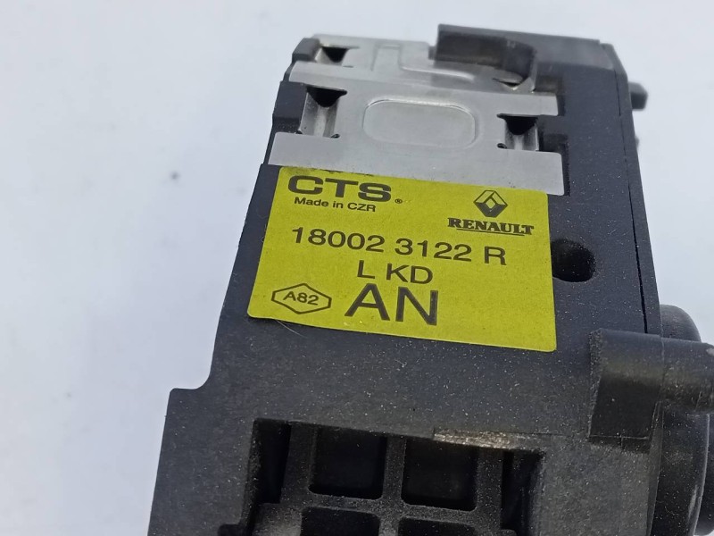 Recambio de pedal acelerador para dacia lodgy laureate referencia OEM IAM 180023122R  E2-A1-17-7