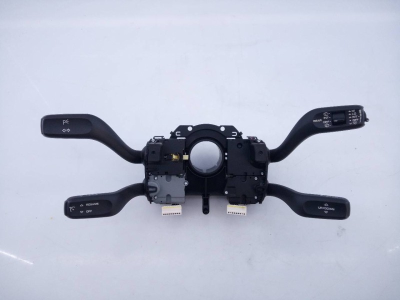 Recambio de mando intermitentes para porsche cayenne (typ 92aa) diesel platinum edition referencia OEM IAM KL8M9704 7P5953507CK 