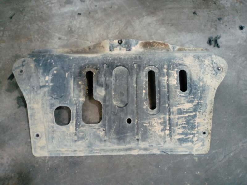 Recambio de cubrecarter para dacia duster ambiance 4x2 referencia OEM IAM   