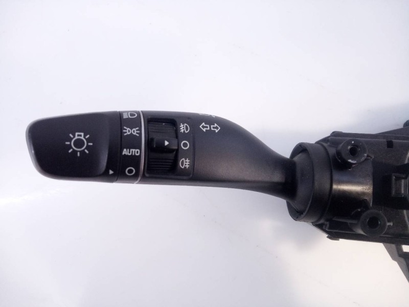 Recambio de mando intermitentes para hyundai tucson essence 2wd referencia OEM IAM 93403D7960 3D13AR1000 E3-A3-45-4