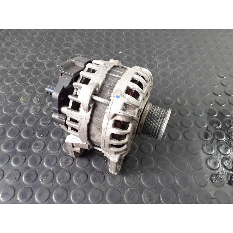 Recambio de alternador para dacia logan ii essential referencia OEM IAM 231002854R  P3-A4-19-3