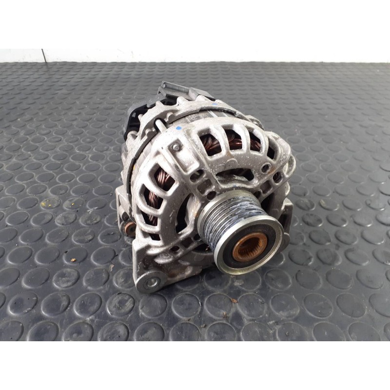 Recambio de alternador para dacia logan ii essential referencia OEM IAM 231002854R  P3-A4-19-3