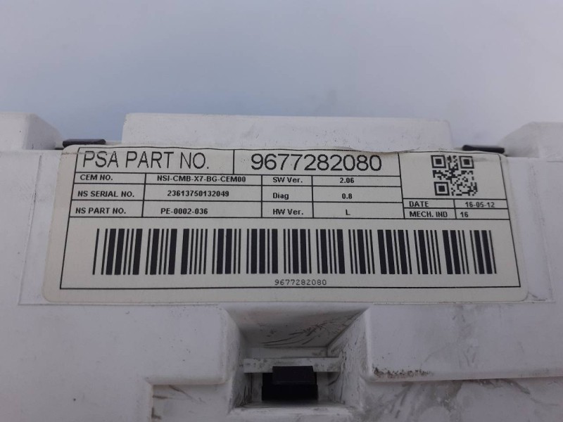 Recambio de cuadro instrumentos para citroën c5 berlina business referencia OEM IAM 9677282080  E3-B2-8-4