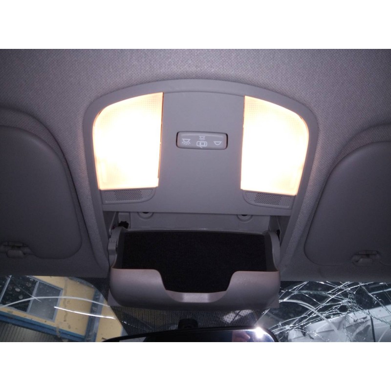 Recambio de luz interior para kia rio (yb) drive referencia OEM IAM   