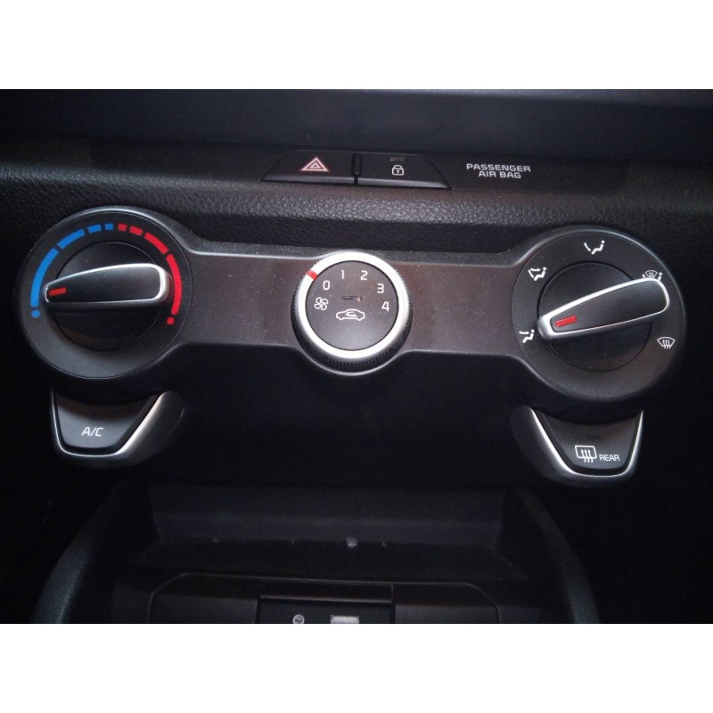 Recambio de mando calefaccion / aire acondicionado para kia rio (yb) drive referencia OEM IAM   