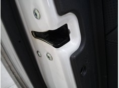 CERRADURA PUERTA TRASERA IZQUIERDA 