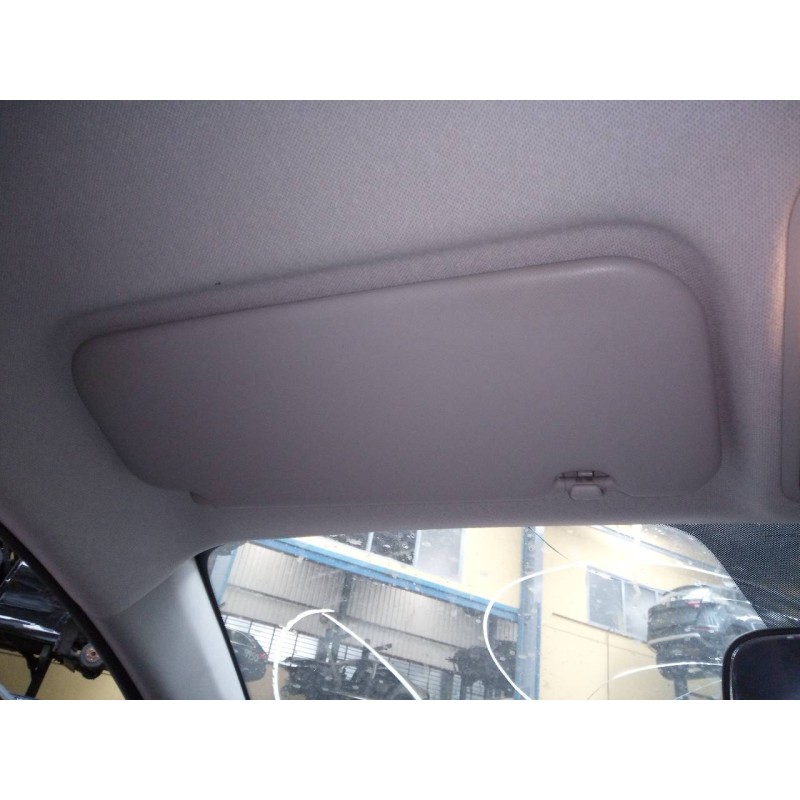 Recambio de parasol izquierdo para kia rio (yb) drive referencia OEM IAM   