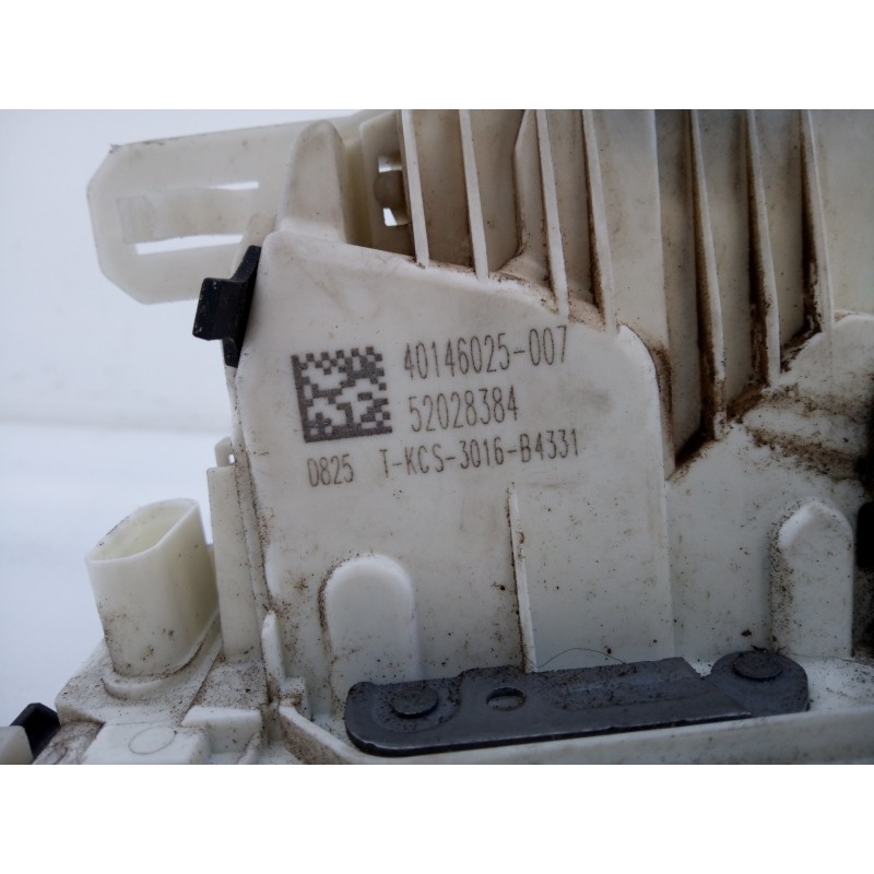 Recambio de cerradura puerta trasera derecha para jeep renegade limited 4wd referencia OEM IAM 52028384 40146025007 E1-B5-48-2