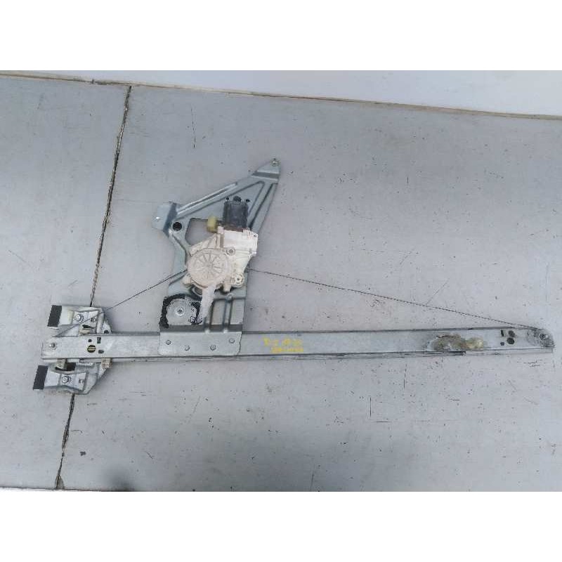 Recambio de elevalunas delantero izquierdo para mercedes-benz sprinterii caja abierta (desde 01.06) 309/311/313/315  cdi (906.13