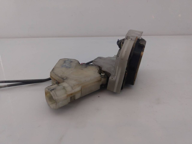 Recambio de cerradura puerta delantera izquierda para renault maxity fg 130.35/45 referencia OEM IAM   E1-A1-20-1