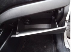 Recambio de guantera para kia carens ( ) drive referencia OEM IAM    2