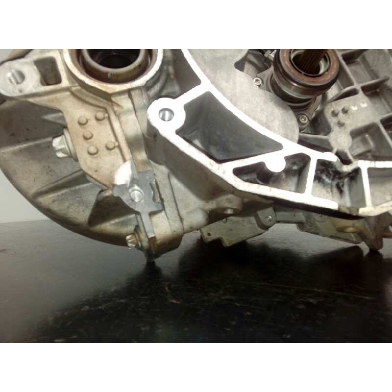 Recambio de caja cambios para opel corsa d 1.3 16v cdti cat (z 13 dth / l4i) referencia OEM IAM M20013DI  M1-A3-148