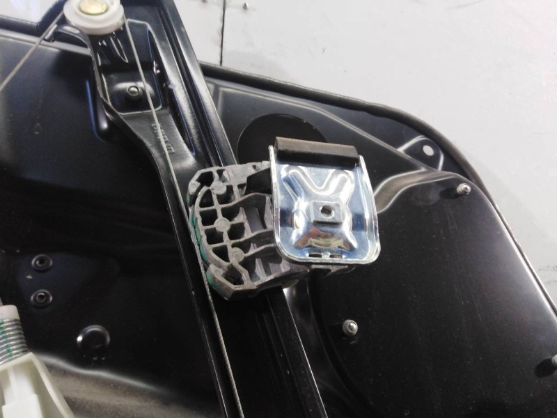 Recambio de elevalunas delantero derecho para mercedes-benz clase r (w251) 320 cdi (251.022) referencia OEM IAM A2518200842 A251