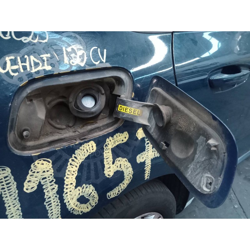 Recambio de tapa exterior combustible para citroën c4 picasso feel referencia OEM IAM   