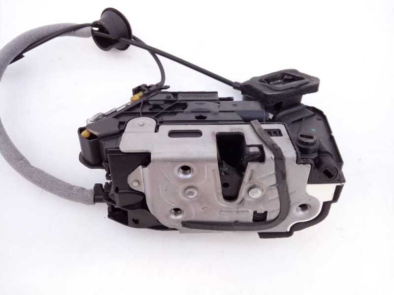 Recambio de cerradura puerta trasera derecha para seat leon (5f1) style referencia OEM IAM 5K4839016AF  E1-A5-52-1