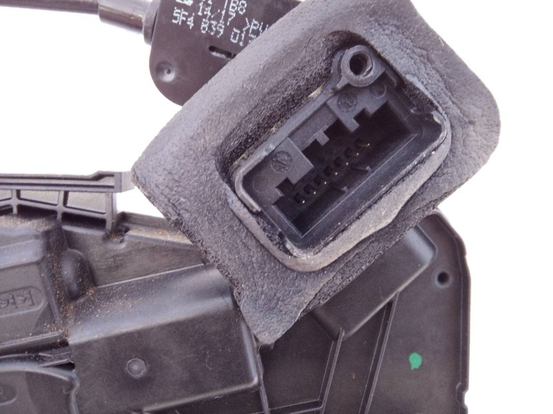 Recambio de cerradura puerta trasera derecha para seat leon (5f1) style referencia OEM IAM 5K4839016AF  E1-A5-52-1