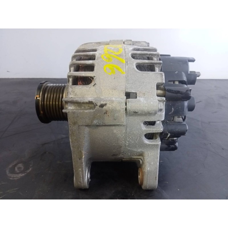 Recambio de alternador para renault megane iii berlina 5 p limited referencia OEM IAM 8200849752 2606154D P3-A5-28-3