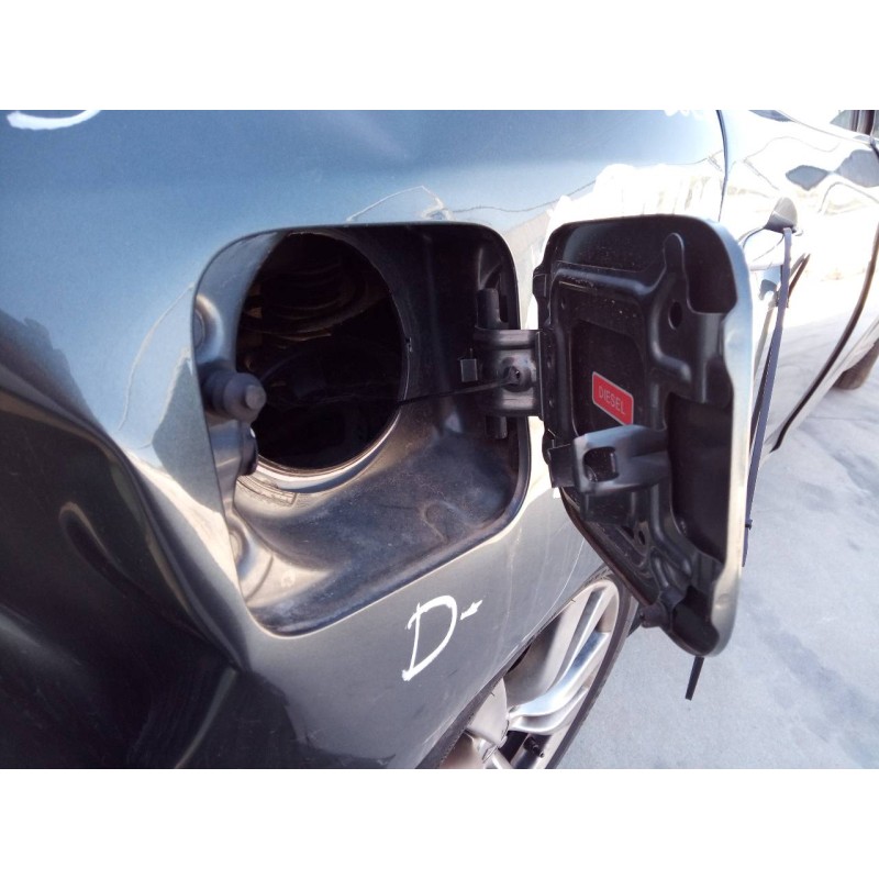 Recambio de tapa exterior combustible para infiniti q70 lim. 3.0d gt referencia OEM IAM   