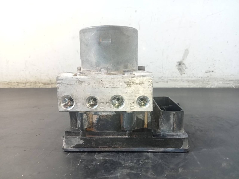 Recambio de abs para seat toledo (kg3) reference referencia OEM IAM 6R0614517BD  P3-A8-2-2