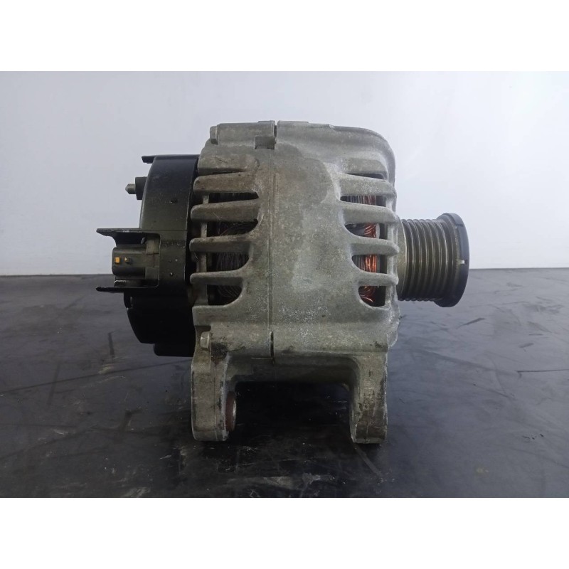 Recambio de alternador para renault megane iii berlina 5 p limited referencia OEM IAM 8200849752 2606154D P3-A5-28-3