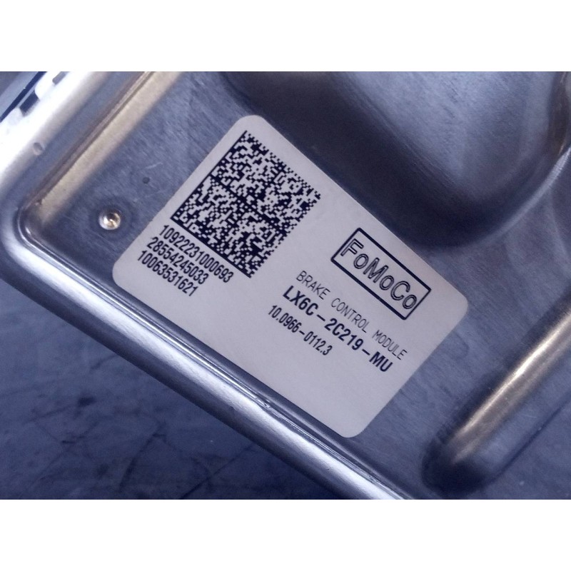 Recambio de abs para ford kuga st-line referencia OEM IAM LX6C2D335MU  P3-A8-28-4