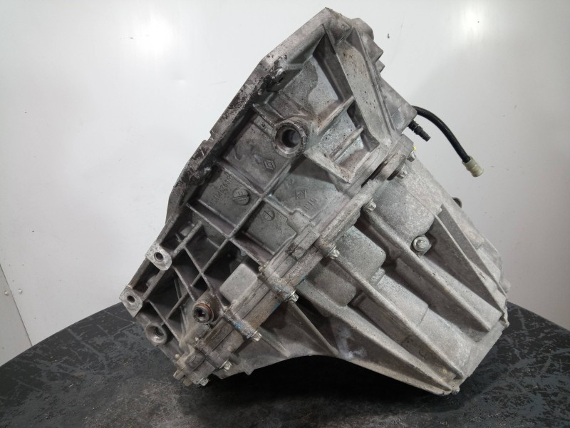 Recambio de caja cambios para renault megane iii berlina 5 p limited referencia OEM IAM TL4068  M1-B3-127