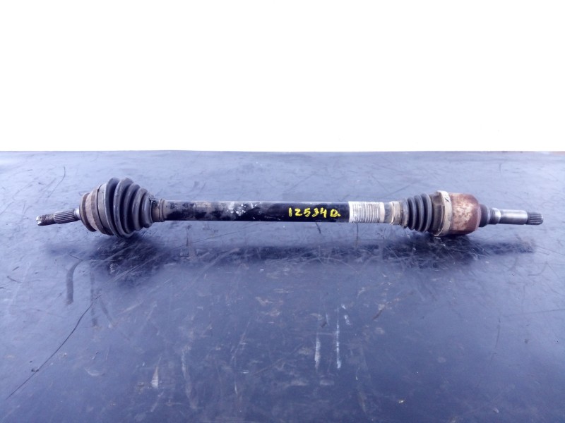 Recambio de transmision delantera derecha para peugeot 2008 (--.2013) access referencia OEM IAM 9677476680  P1-A6-27