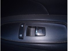 MANDO ELEVALUNAS DELANTERO DERECHO 