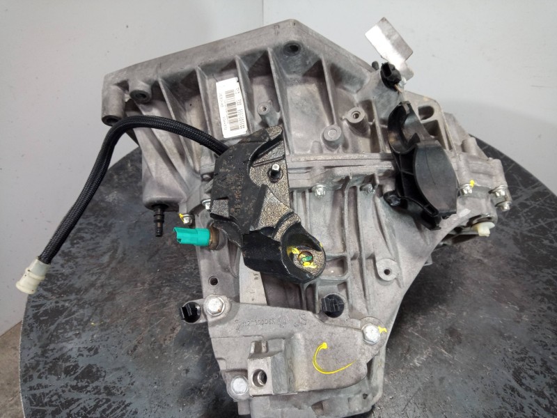 Recambio de caja cambios para renault megane iii berlina 5 p limited referencia OEM IAM TL4068  M1-B3-127