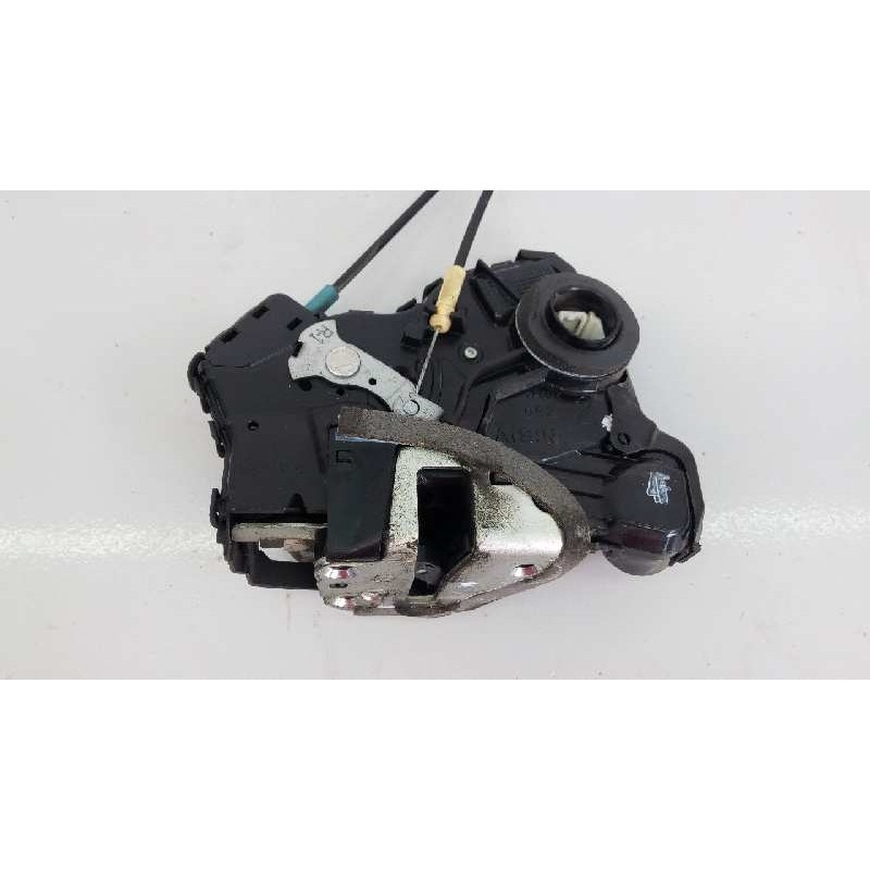 Recambio de cerradura puerta delantera derecha para toyota verso advance referencia OEM IAM   E2-B4-25-2