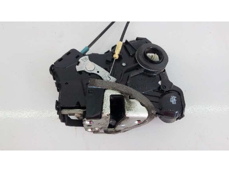Recambio de cerradura puerta delantera derecha para toyota verso advance referencia OEM IAM   E2-B4-25-2